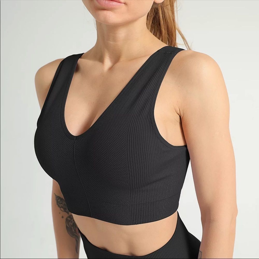 COPY - PWRBODY Sport Bra High Stretch Gym Fitness Apparel